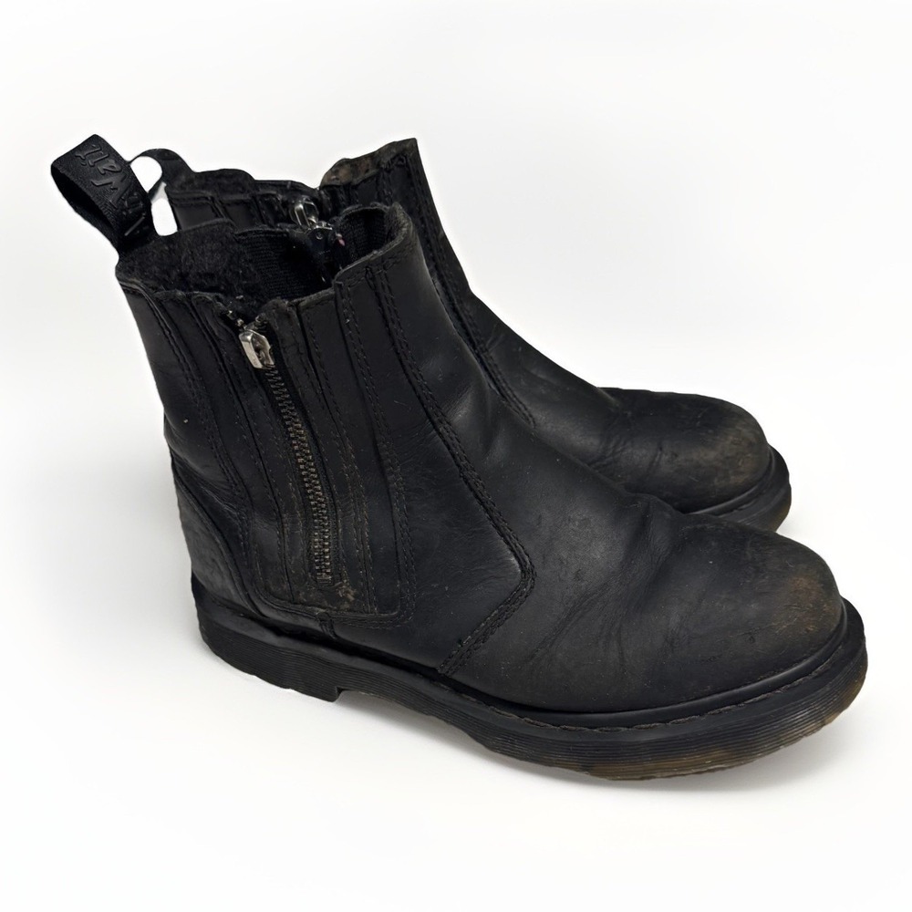 Dr. Martens 2976 Alyson Chelsea Boots Womens 8 Black Leather Side Zip Wintergrip